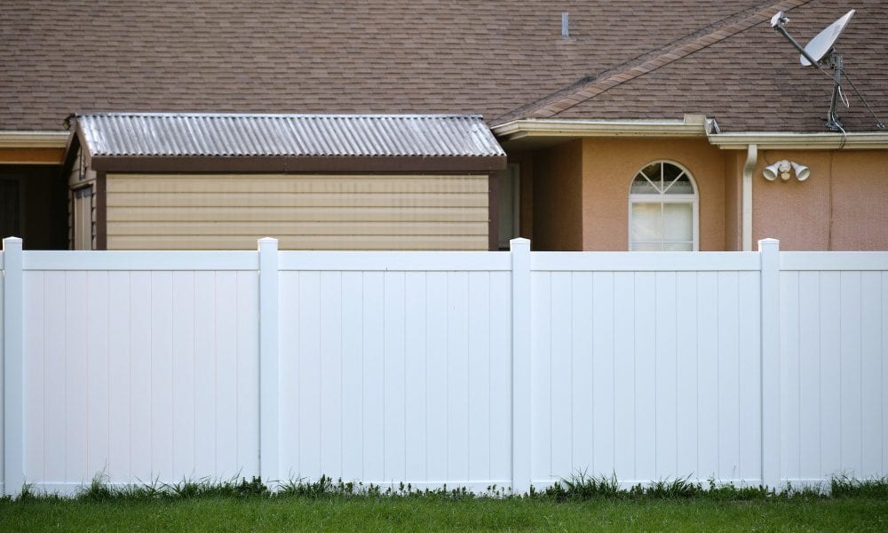 vinyl fence